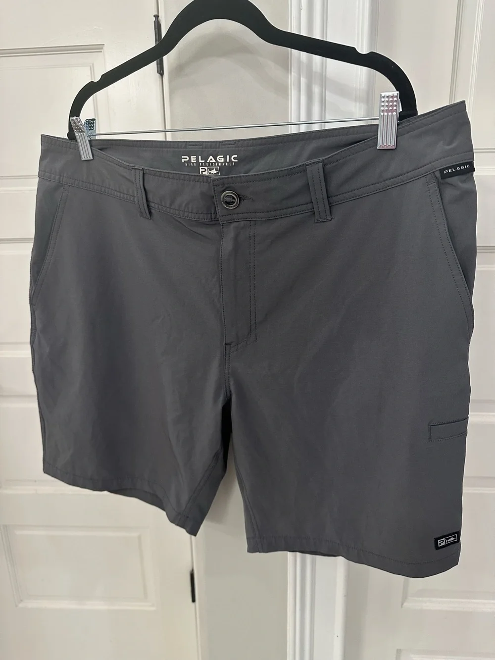Pelagic Mens 38 Mako Hybrid Shorts Gray Chino Shorts Stretch Fishing Outdoor EUC